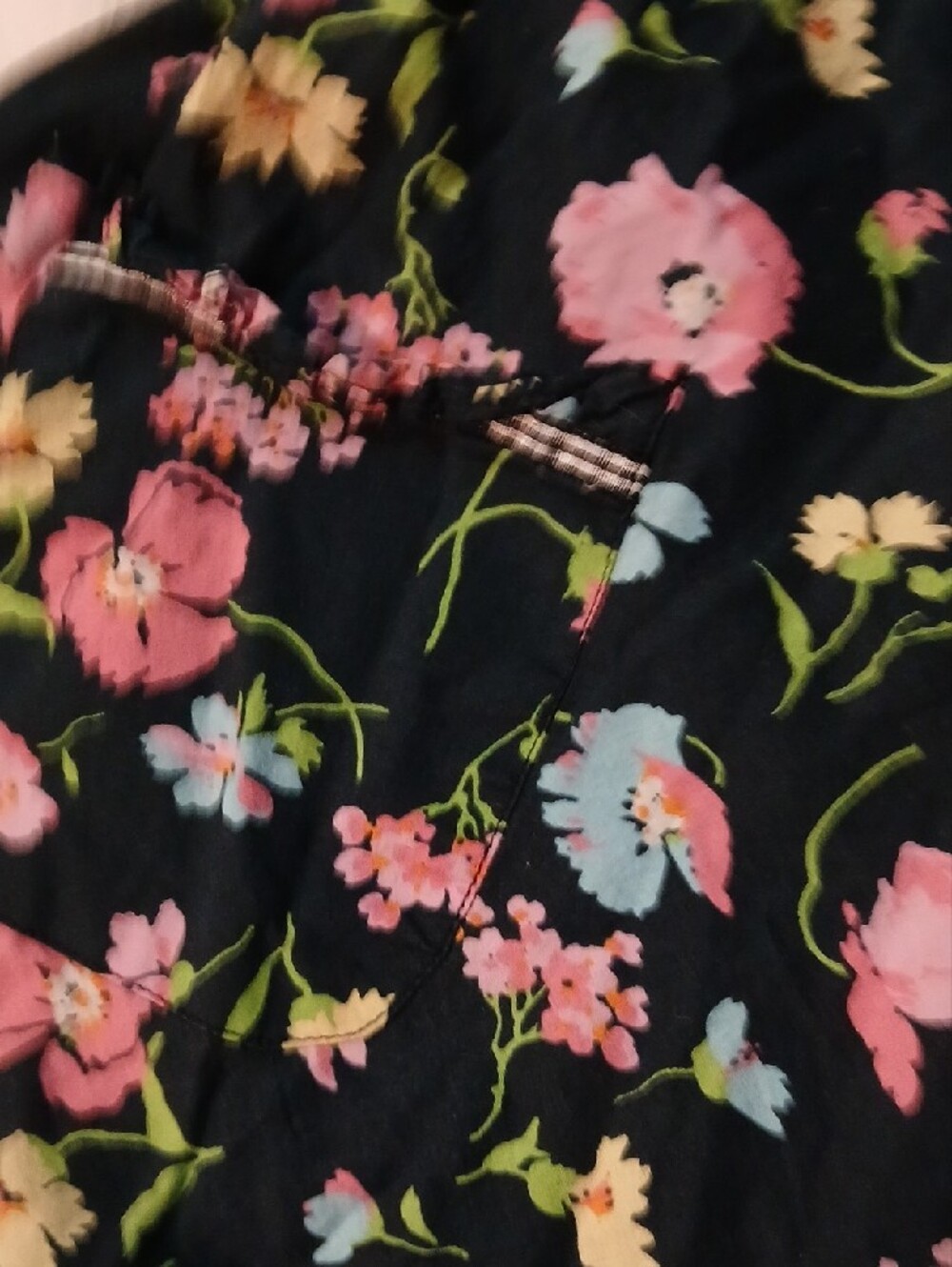 Betsey Johnson Intimates UNSEASONED Camisole Nightie, Size Medium - Picture 7 of 7